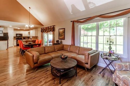 116 Rifgon Dr, Canonsburg, PA 15317-5625