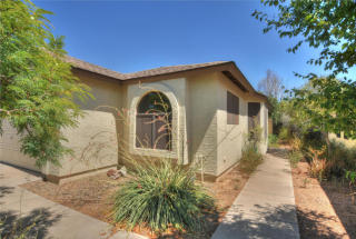 6420 Lawrence Ln, Glendale, AZ 85302-4455
