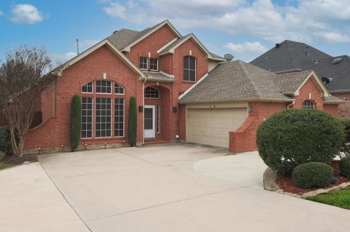 2013 Vintage Cir, Denton TX 76210-2801 exterior