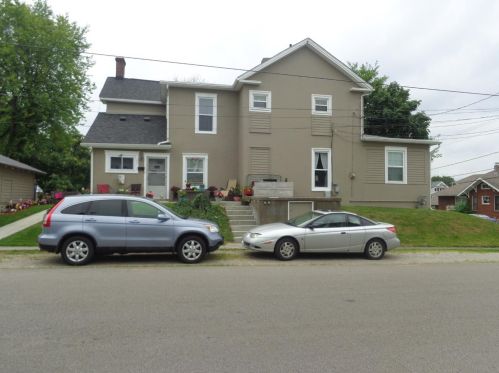 284 Walnut St, Wilmington OH  45177-1831 exterior