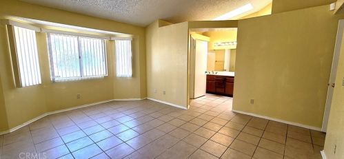 166 Nebraska St, Lake Elsinore CA  92530-1861 exterior