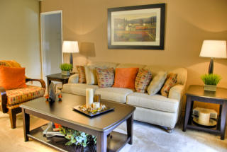 1319 159th Ave, San Leandro CA  94578-2083 exterior