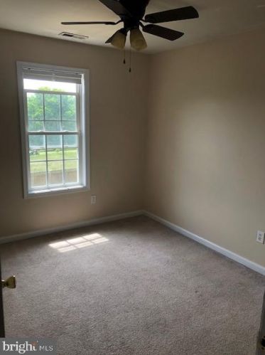 228 Kadies Ln, Edinburg VA  22824-9608 exterior