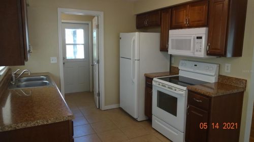 1408 Michigan Ave, Palm Harbor, FL 34683-4533