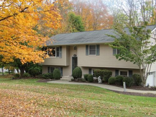 23 Maple Ave, Goshen, NY 10924-6702