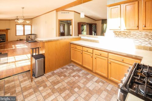6106 Summit Bridge Rd, Blackbird, DE 19734-9374