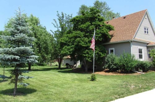 65 Cotton St, Fond Du Lac, WI 54935-2357