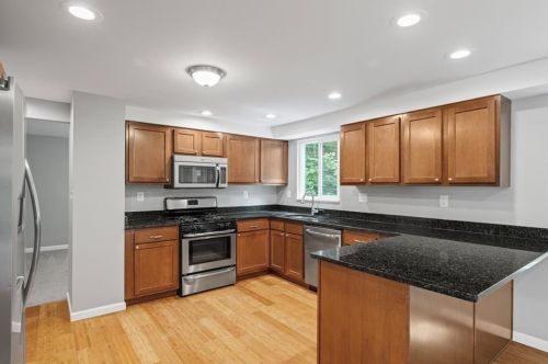 105 Lingay Ct, Glenshaw PA  15116-1035 exterior