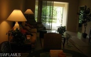 6140 Mandalay Cir, Naples, FL 34112-1908