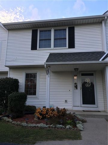 35 Old Meadow Ct, Livonia, NY 14487-9767