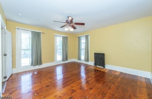 121 High St, Hackettstown NJ  07840-1905 exterior