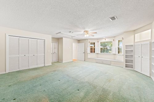 37 Walnut Ave, Shalimar FL  32579-1121 exterior