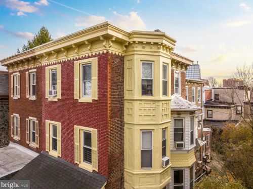 3410 Hamilton St, Philadelphia, PA 19104-2064