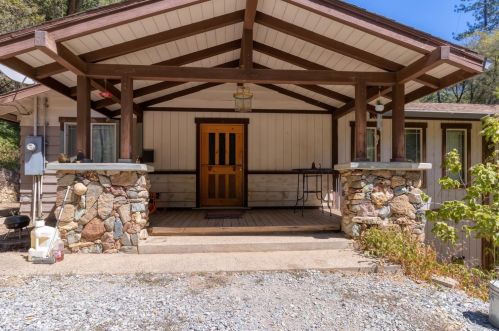 4521 Marshall Rd, Garden Valley, CA 95633-9303