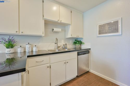 3074 Fostoria Cir, Danville CA  94526-5563 exterior