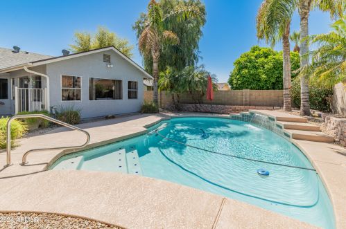 4746 Evans Dr, Glendale AZ  85306-4431 exterior