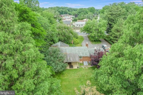 1408 Wilmington Rd, New Castle DE  19720-3615 exterior
