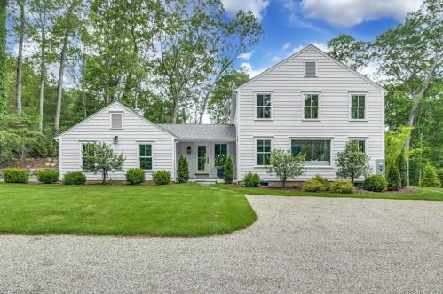289 Wahackme Rd, New Canaan CT  06840-3935 exterior
