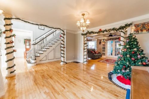 467 Robin Hollow Rd, West Greenwich RI  02817-2118 exterior