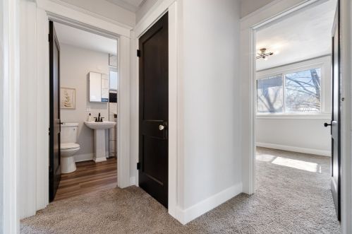 433 Green St, Whitaker PA  15120-3031 exterior