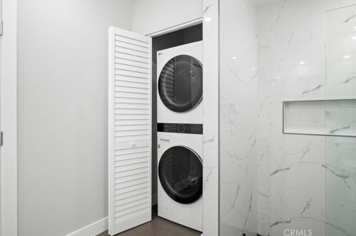 2116 Conchita St, Glendale CA  91208-2508 exterior