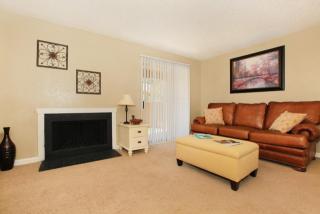 1717 Independence Pkwy, Plano TX  75075-6474 exterior