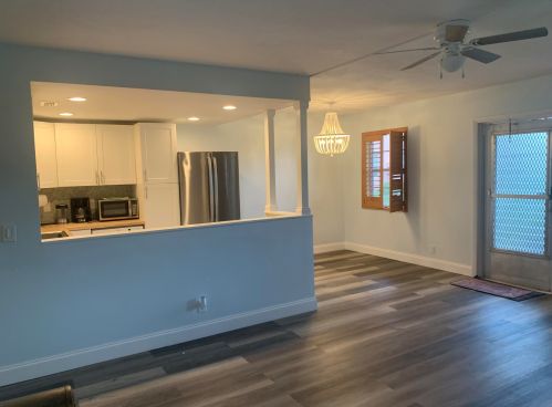 51 Sheffield C, West Palm Beach FL  33417-1565 exterior