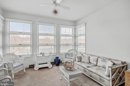 1214 White Birch Ln, Carlisle PA  17013-3591 exterior
