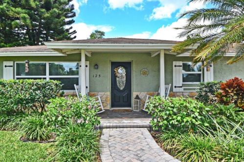 125 Gem Lake Dr, Maitland, FL 32751-6601