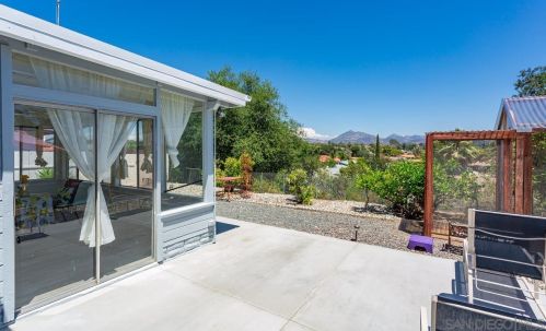 17061 Acena Dr, San Diego CA  92128-2674 exterior