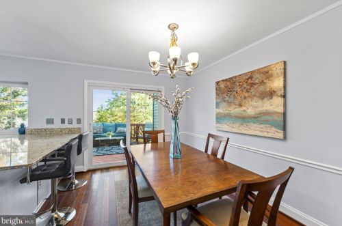 16869 Miranda Ln, Woodbridge VA  22191-5142 exterior