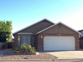 1319 Rosewood Ct, Chandler, AZ 85224-6012