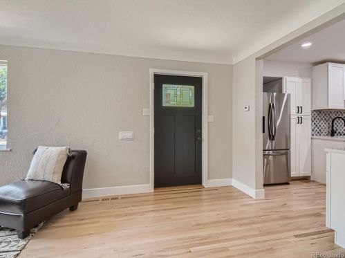 2220 Olive St, Denver CO  80207-4054 exterior