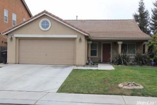 2672 Silverbell Dr, Riverbank, CA 95367-9410