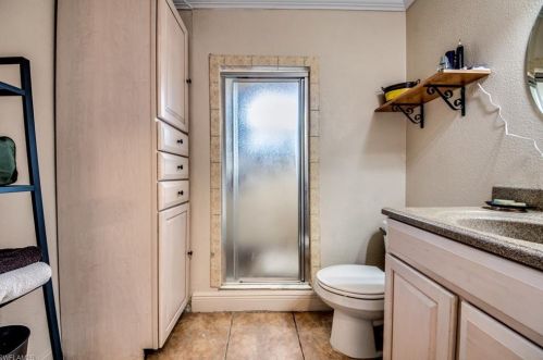 1139 13th Ter, Cape Coral FL  33990-3747 exterior