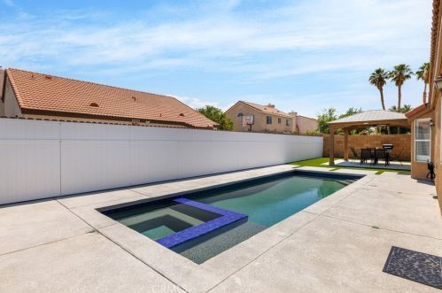 80957 Rio Grande Ave, Indio, CA 92201-5011