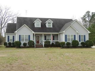 121 Tabby St, Moyock, NC 27958-9404