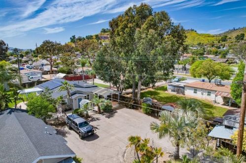 1247 Flamingo Ave, El Cajon CA  92021-3325 exterior