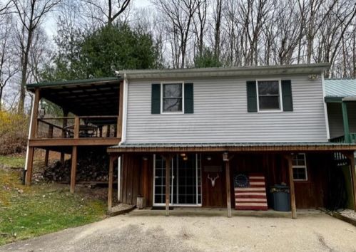 24480 Bushby Rd, Laurelville OH  43152-9712 exterior