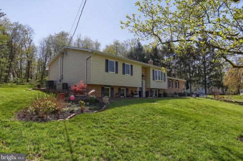 555 Saw Mill Rd, Navy Sup Dpt, PA 17055-6008