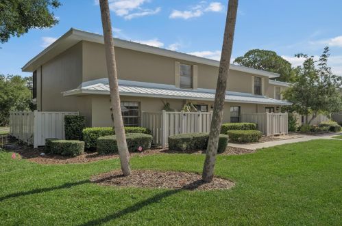 11567 Bayshore Dr, Crystal River FL  34429-9284 exterior