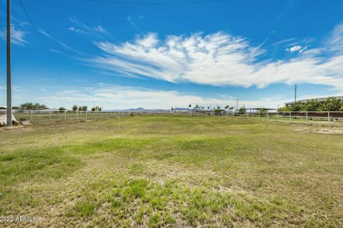 5405 231 Ave, Buckeye AZ  85326-6150 exterior