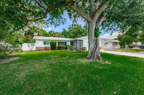 685 72nd Ave, Saint Petersburg, FL 33702-5831