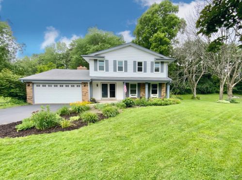 375 Welsh Rd, Wales, WI 53183-9754