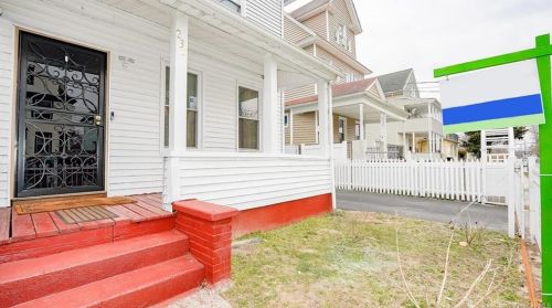 235 10th Ave, Mount Vernon, NY 10550-3703