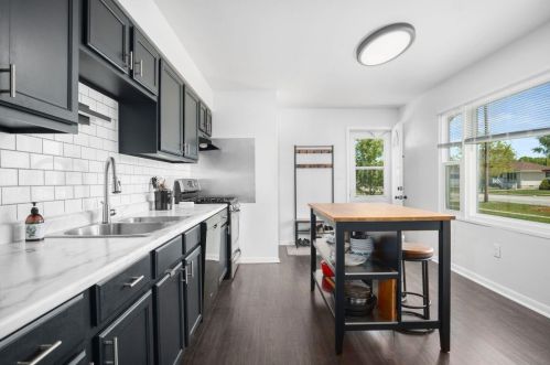 8034 Columbia Ave, Hammond IN  46321-1322 exterior