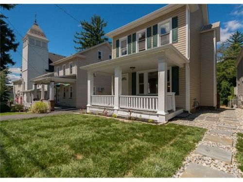 124 Central Ave, Bangor, PA 18013-2222