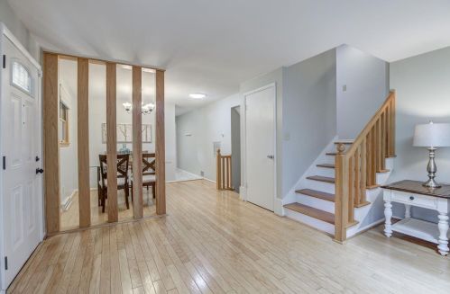 6232 Devonshire Dr, Miami OH 45056 exterior