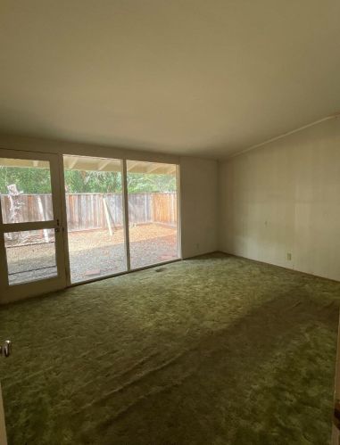 266 Thompson Ave, Mountain View CA  94043-4215 exterior