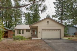 10509 Ponderosa Dr, Truckee, CA 96161-1960